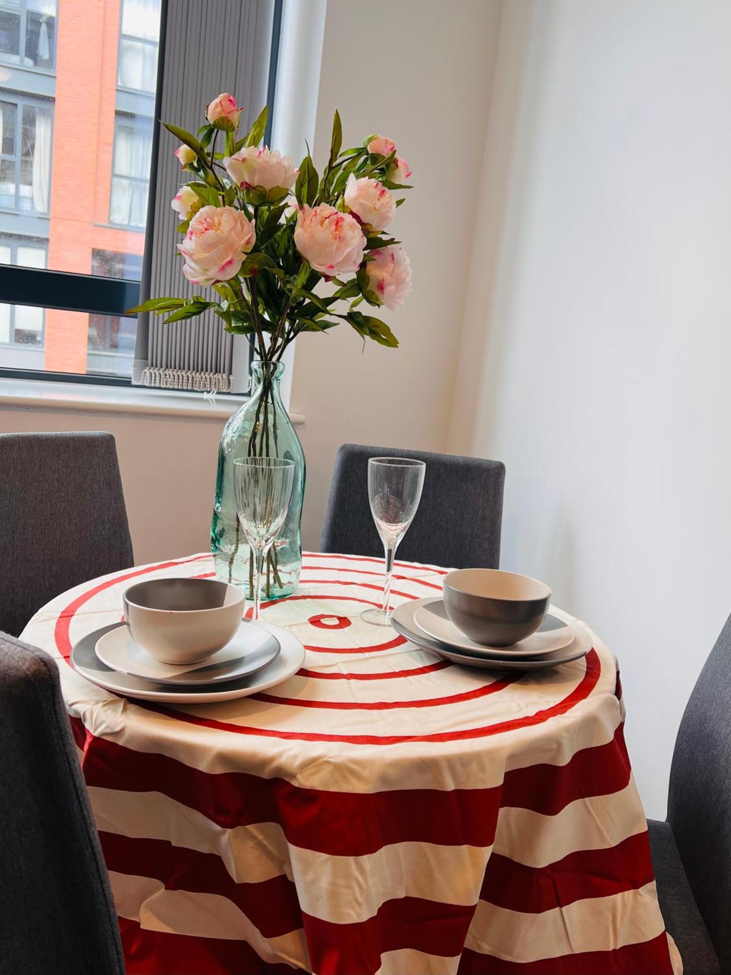 Cotton Apartment Chinatown Central Stay Бірмінгем Екстер'єр фото