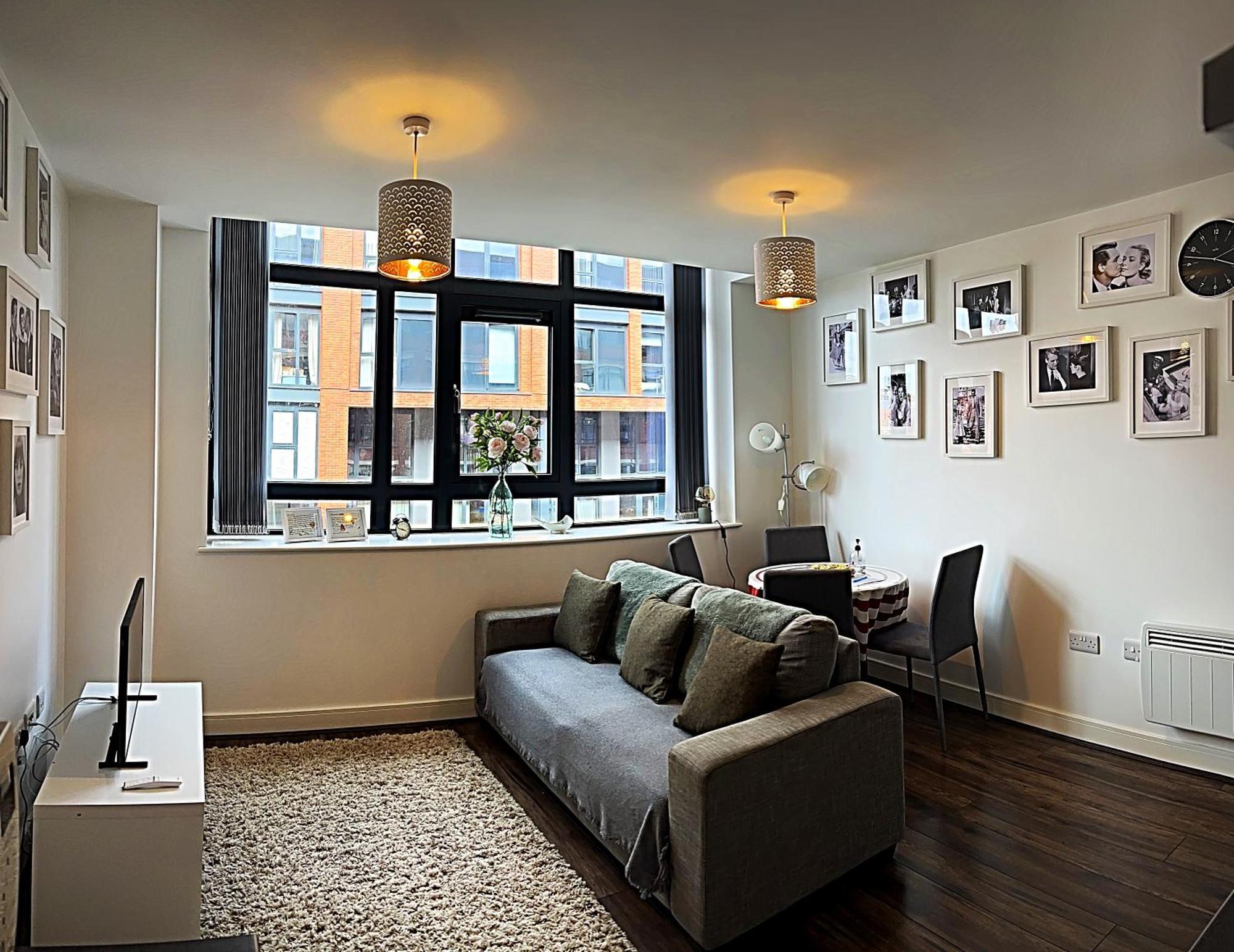 Cotton Apartment Chinatown Central Stay Бірмінгем Екстер'єр фото
